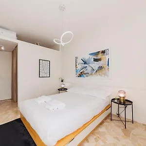  Apartment Luminoso In Porta Venezia